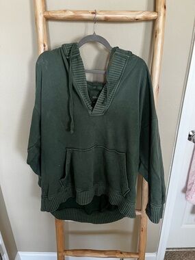 Aerie Oversized Green Hooded Sweater